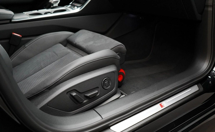 Audi A6 cena 235980 przebieg: 56000, rok produkcji 2021 z Katowice małe 781